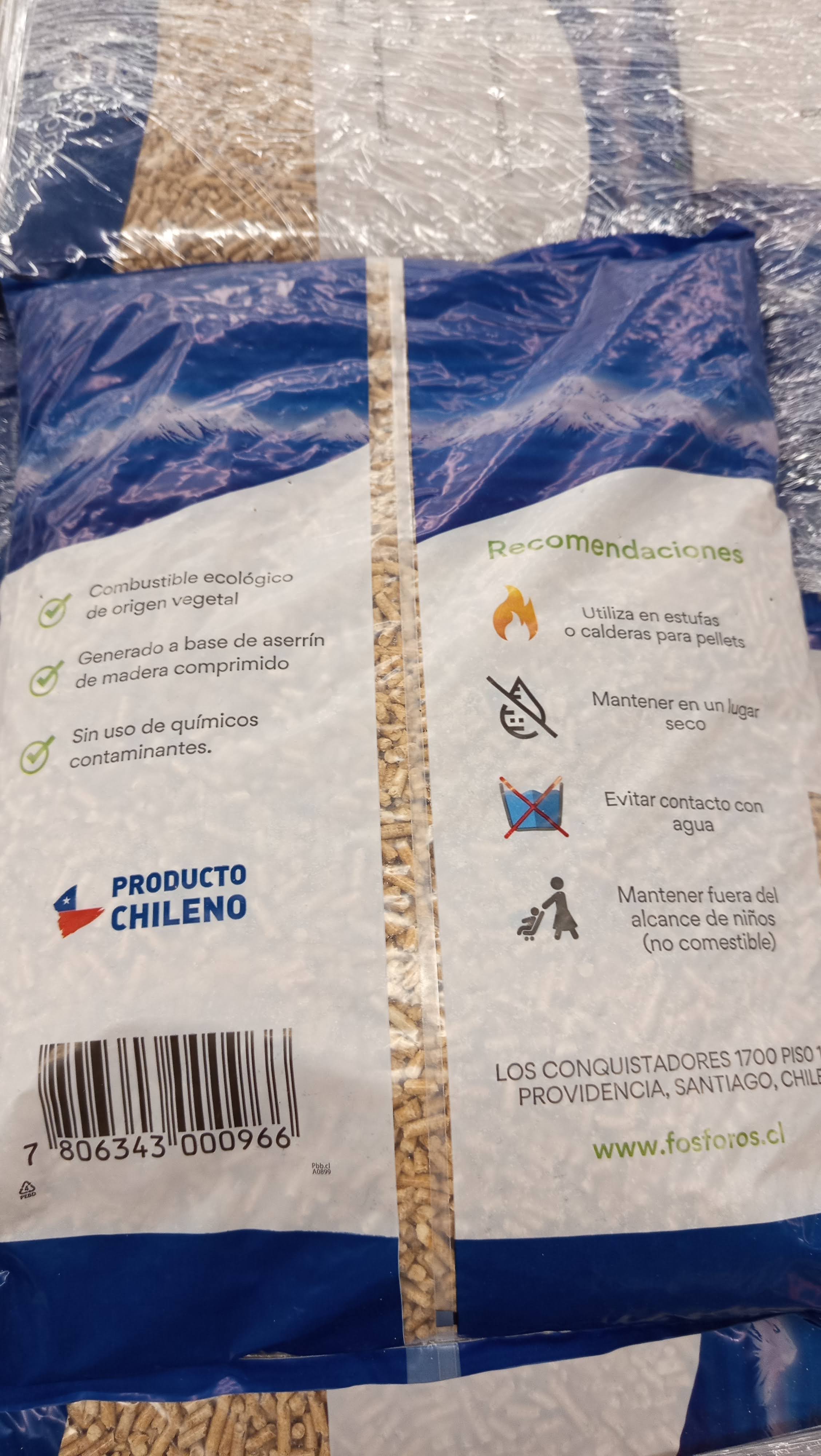 Pellets de pino radiata envasados — producto terminado Agro Arauco